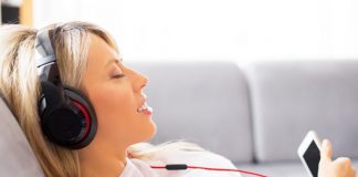 Using Upbeat Music to Improve Your Mood